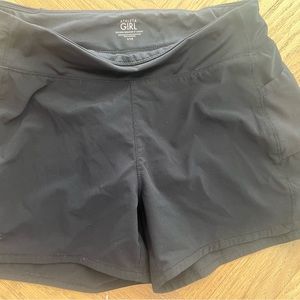 Athleta girls record breaker 3” short